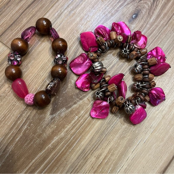 Womens Bracelet Stretch Wooden Beads, Purple Shells, Silver Accents Lot Of 2 - Picture 2 of 6